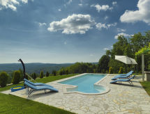 Villa Bella: authentiek Istrisch erf met privézwembad op 3000m² - thumbnail 2