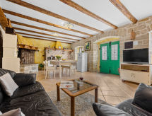 Gerenoveerd stenen huis Franz met privézwembad in het groene hart van Istrië - thumbnail 5