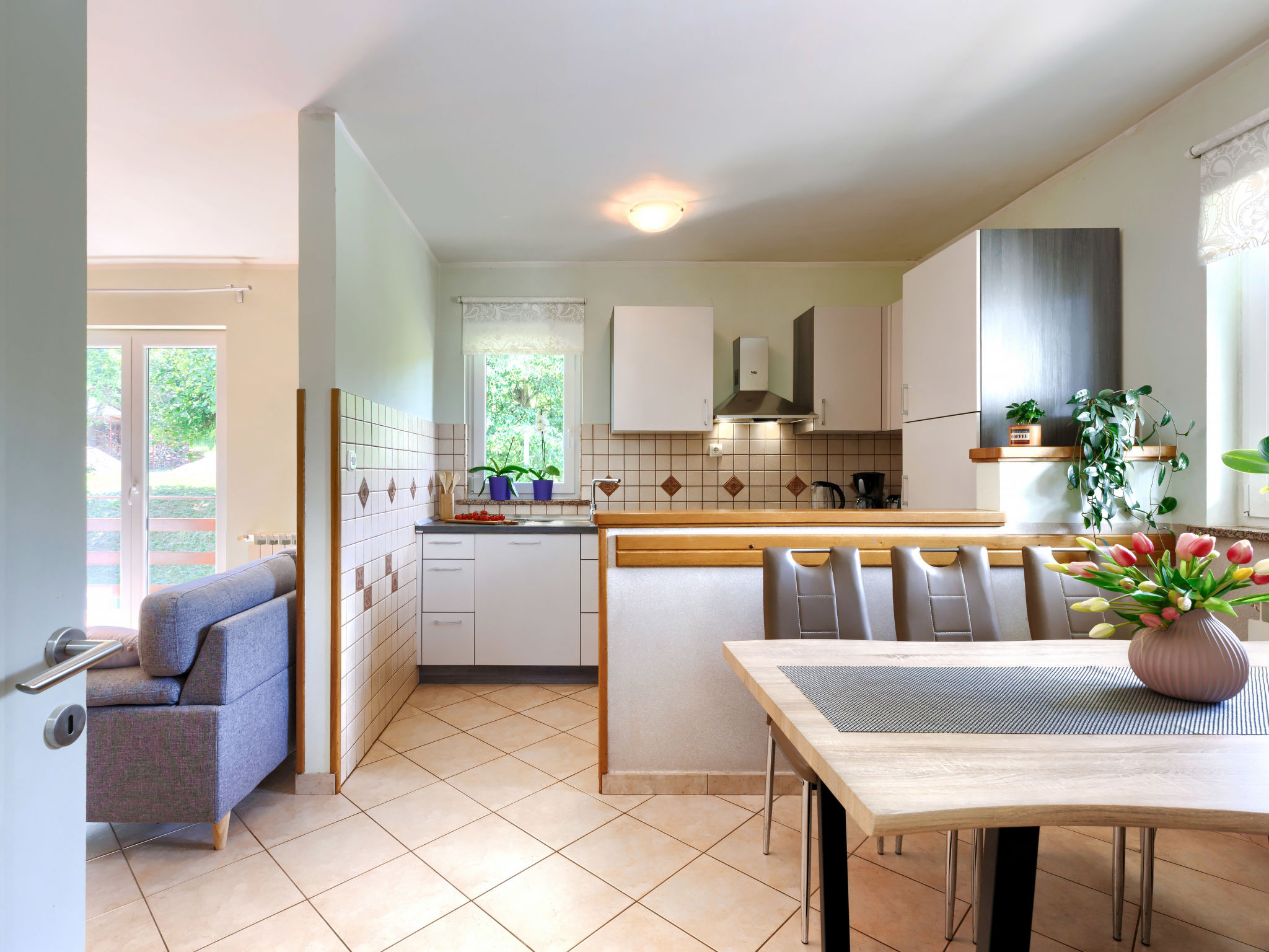 Kitchen / Dining Room