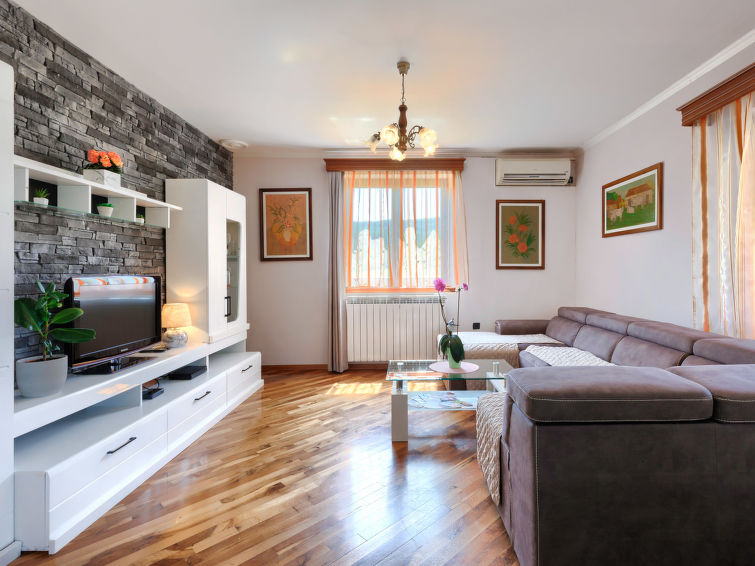 Search and Stay destination Zajci, Istarska županija - Croatia from AU$ 263. Villa Helena (IPC131)