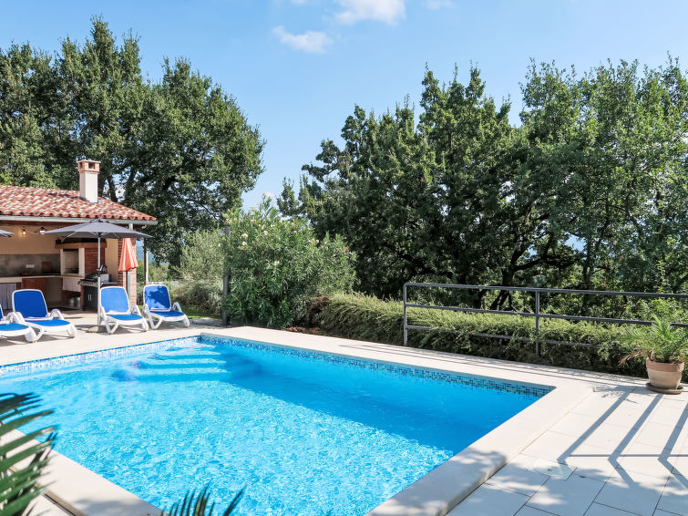 Vakantiehuis met privézwembad in Pićan voor 8 personen in Pićan