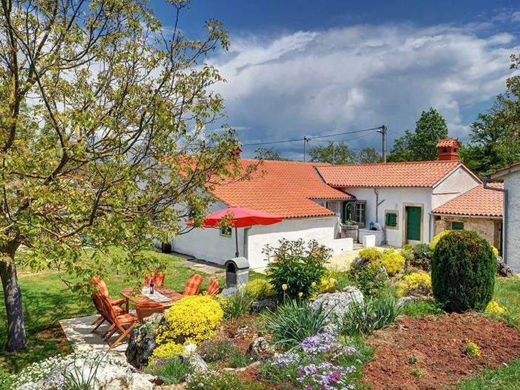 Romantische Villa Mit Weitläufigem Garten - Istrië