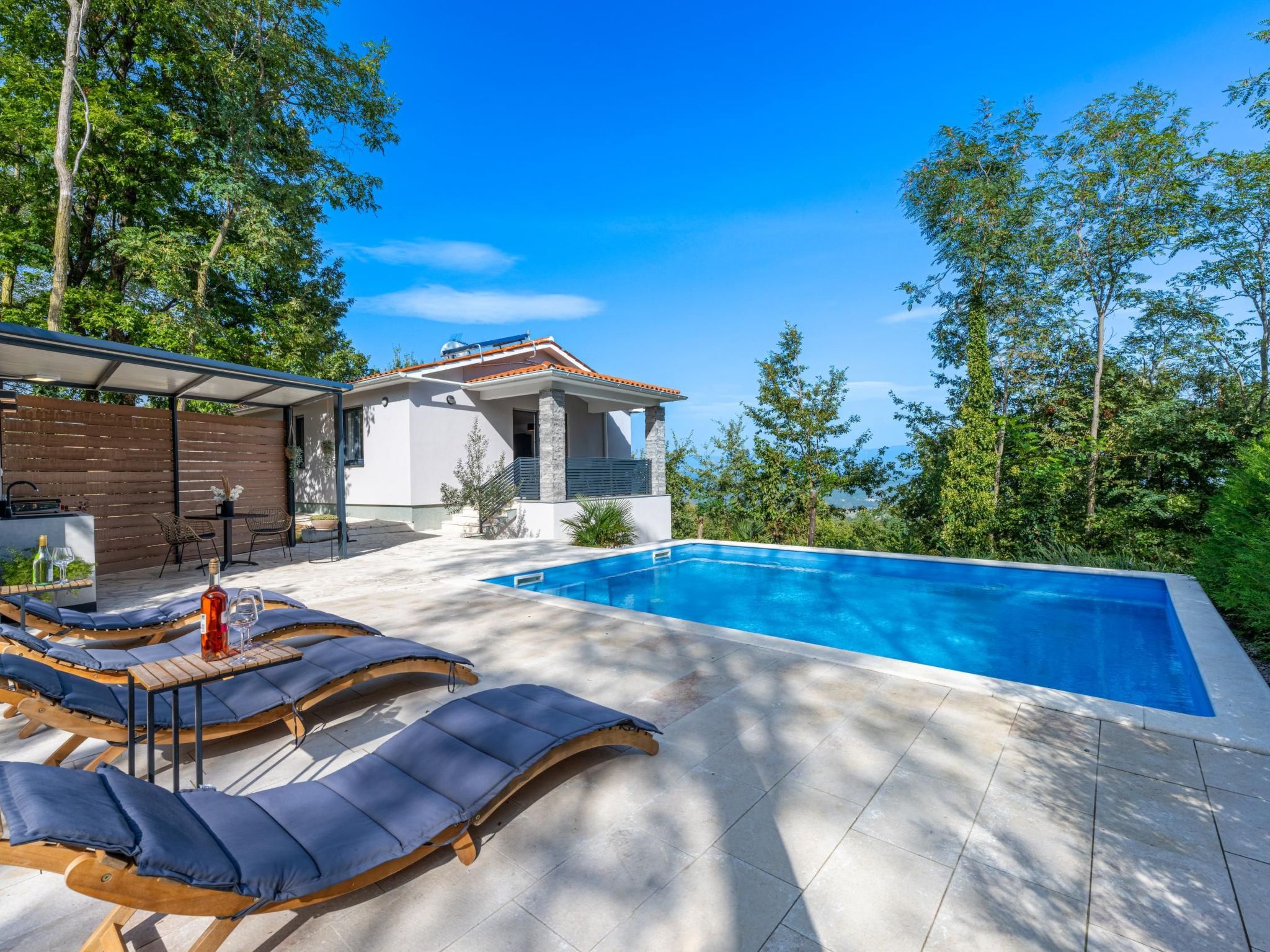 Für 5 Personen und 1 Kind in Kukurini, Istrien (Binnenland von Istrien)-Dedans