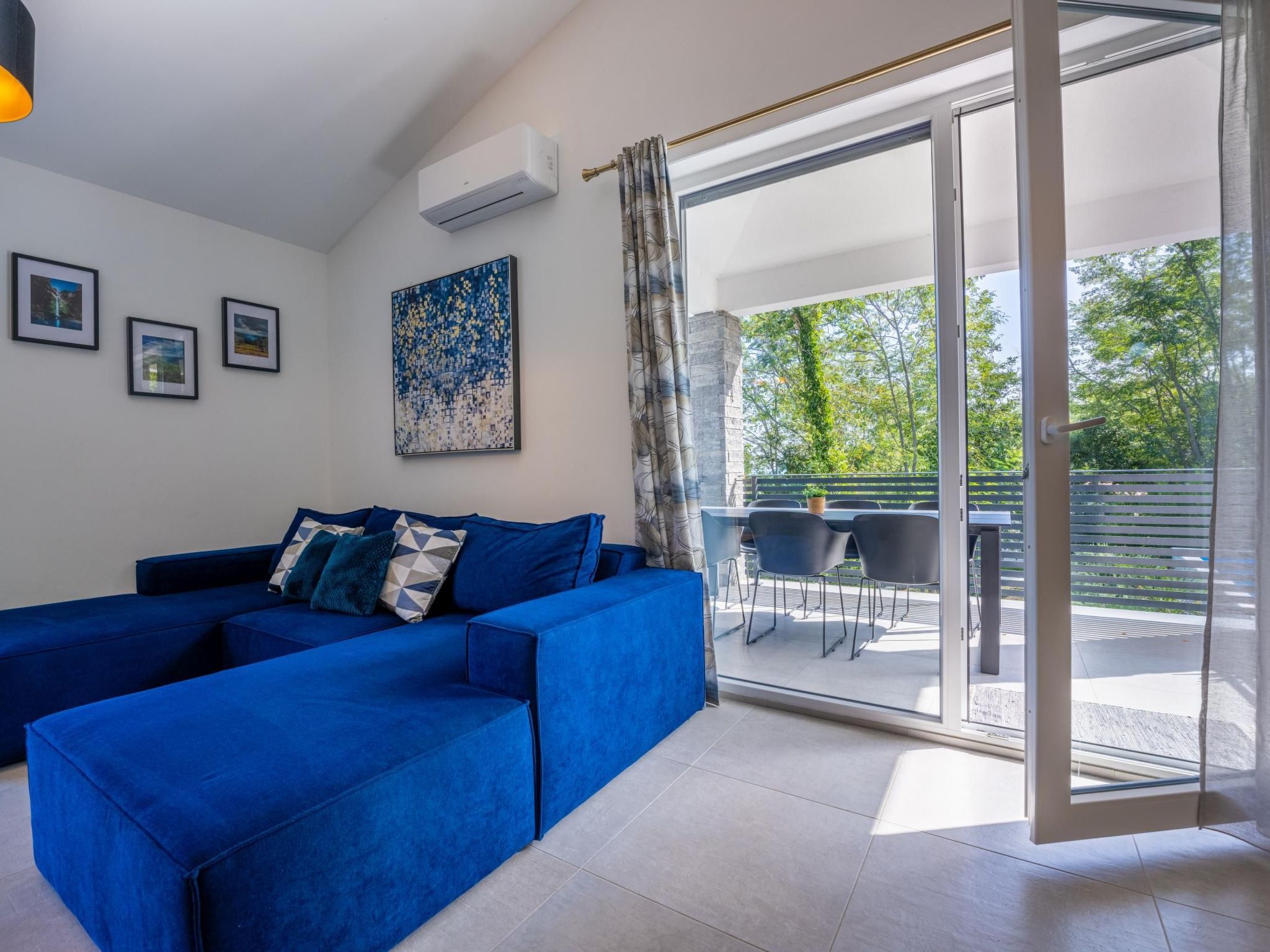 Für 5 Personen und 1 Kind in Kukurini, Istrien (Binnenland von Istrien)-Dedans