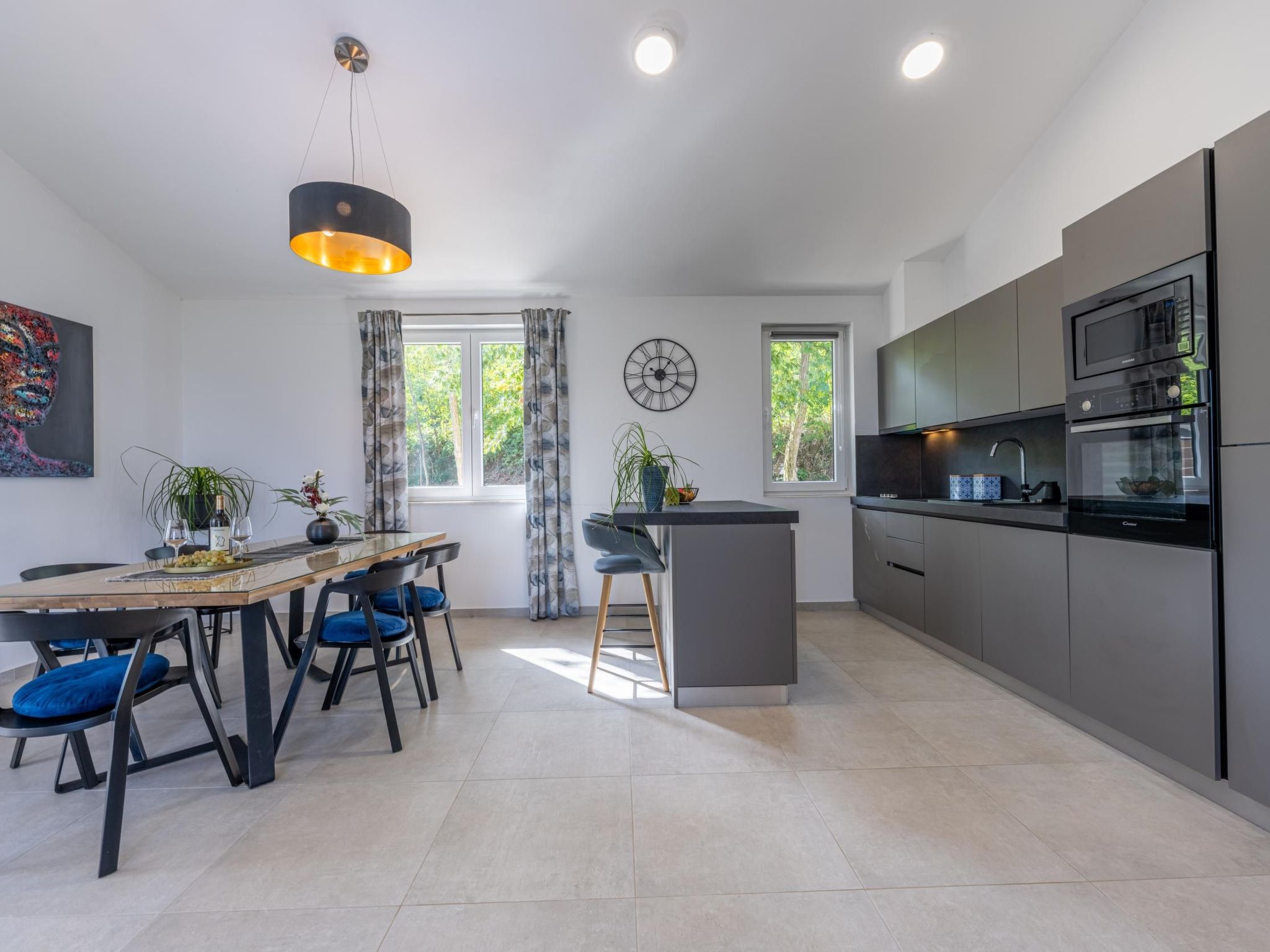 Für 5 Personen und 1 Kind in Kukurini, Istrien (Binnenland von Istrien)-Dedans