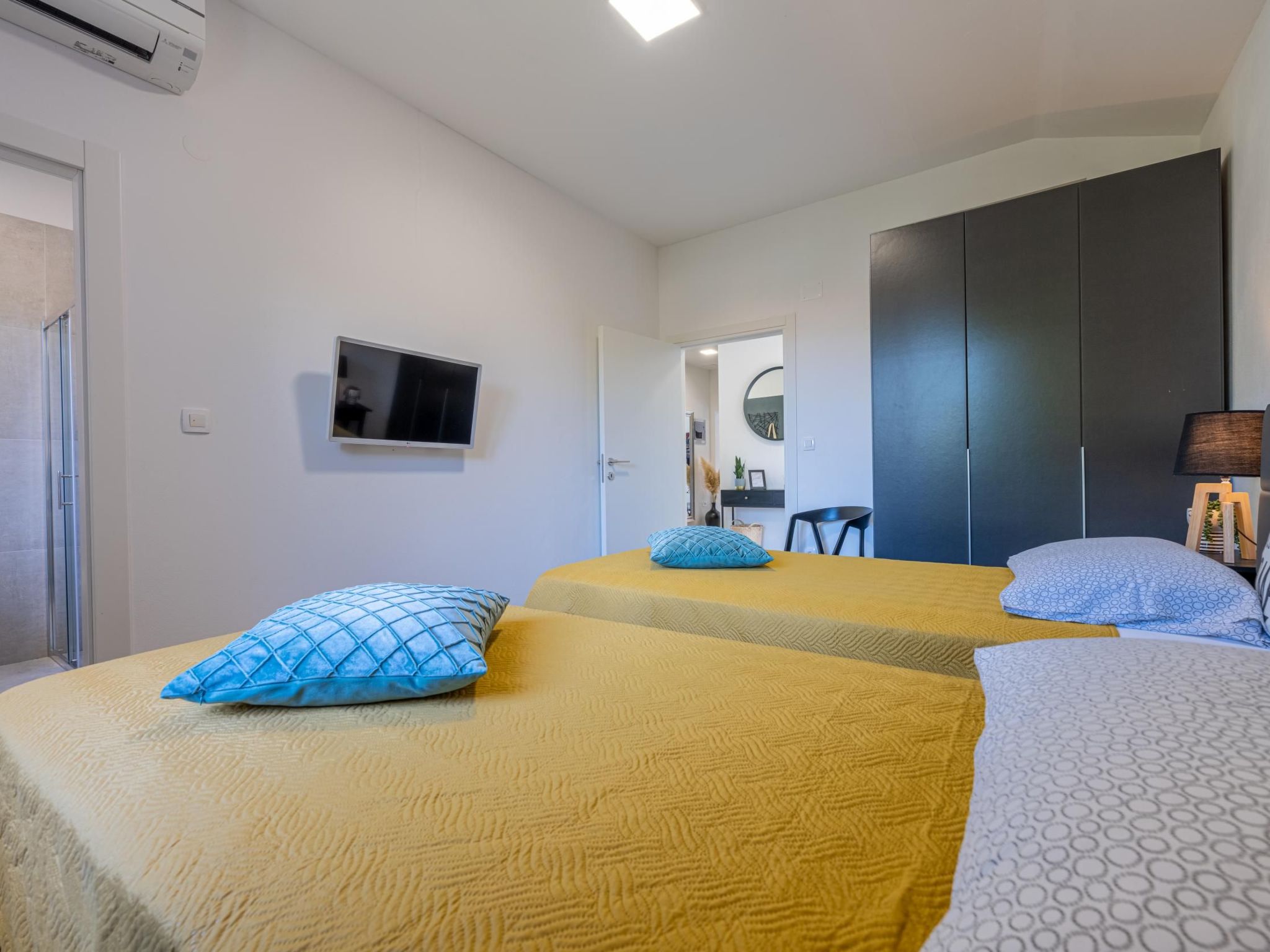 Für 5 Personen und 1 Kind in Kukurini, Istrien (Binnenland von Istrien)-Dedans