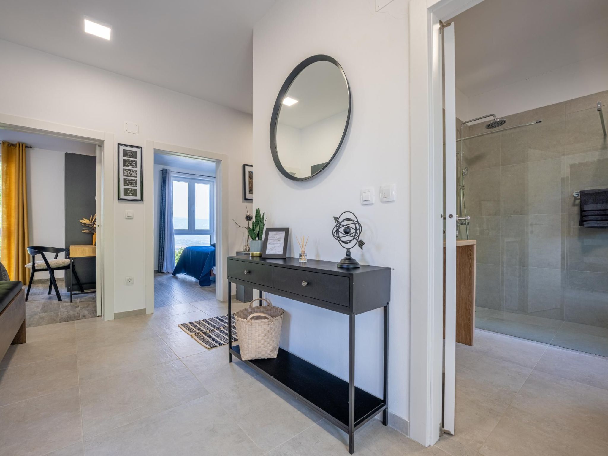 Für 5 Personen und 1 Kind in Kukurini, Istrien (Binnenland von Istrien)-Dedans