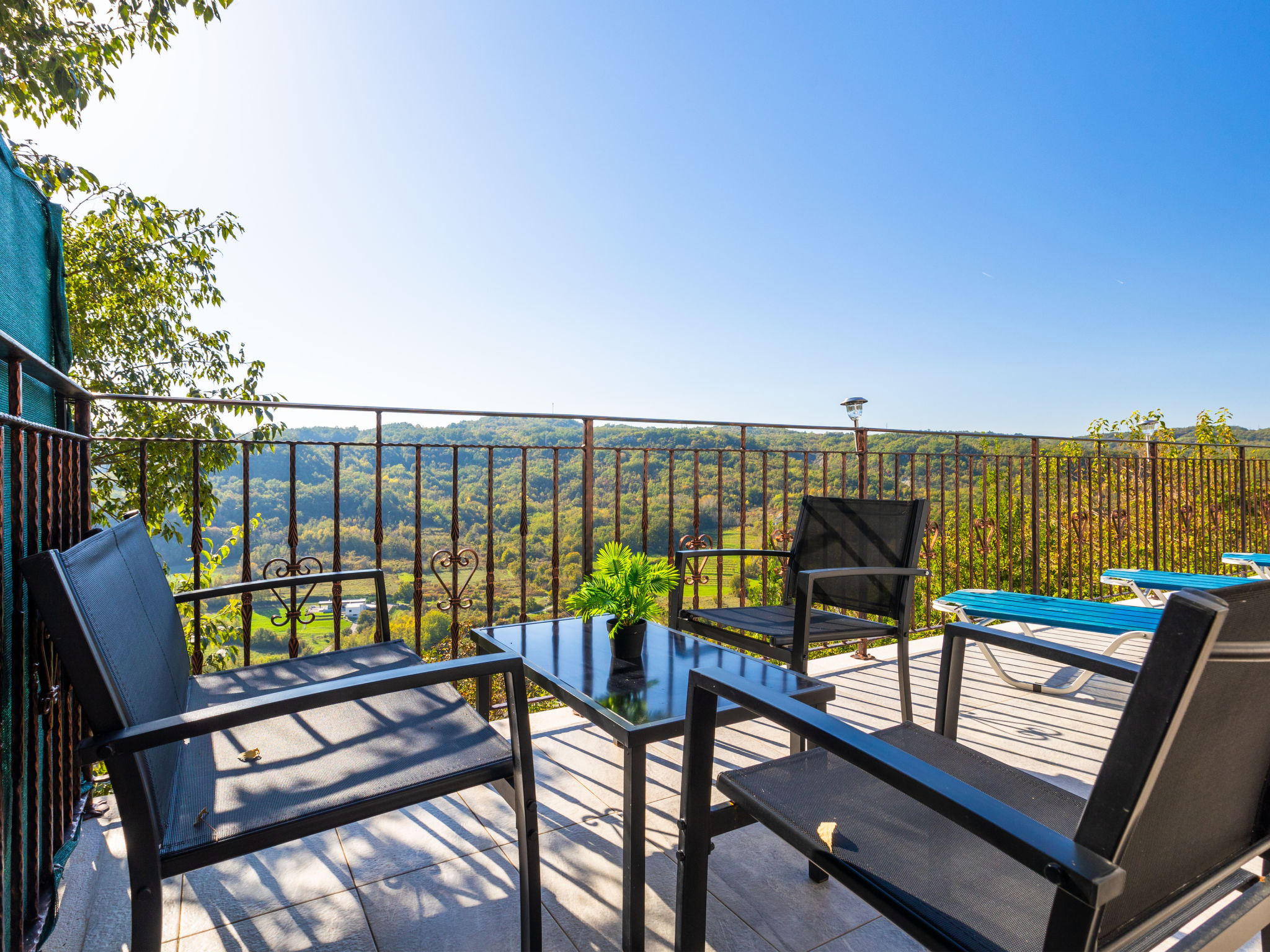 Photo of House Horizon