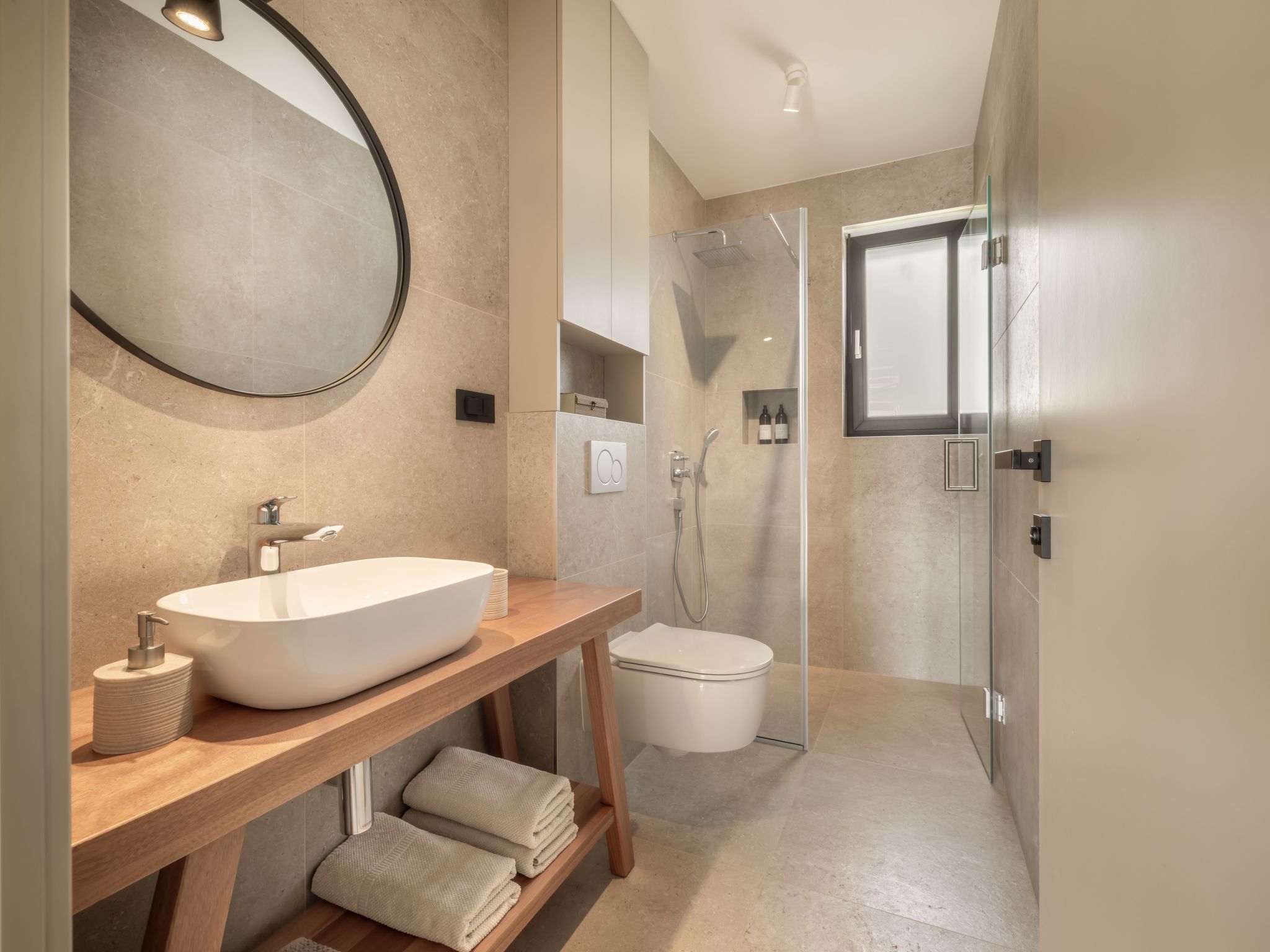 Design Villa Nux für 5 Personen mit beheiztem Pool-Binnen