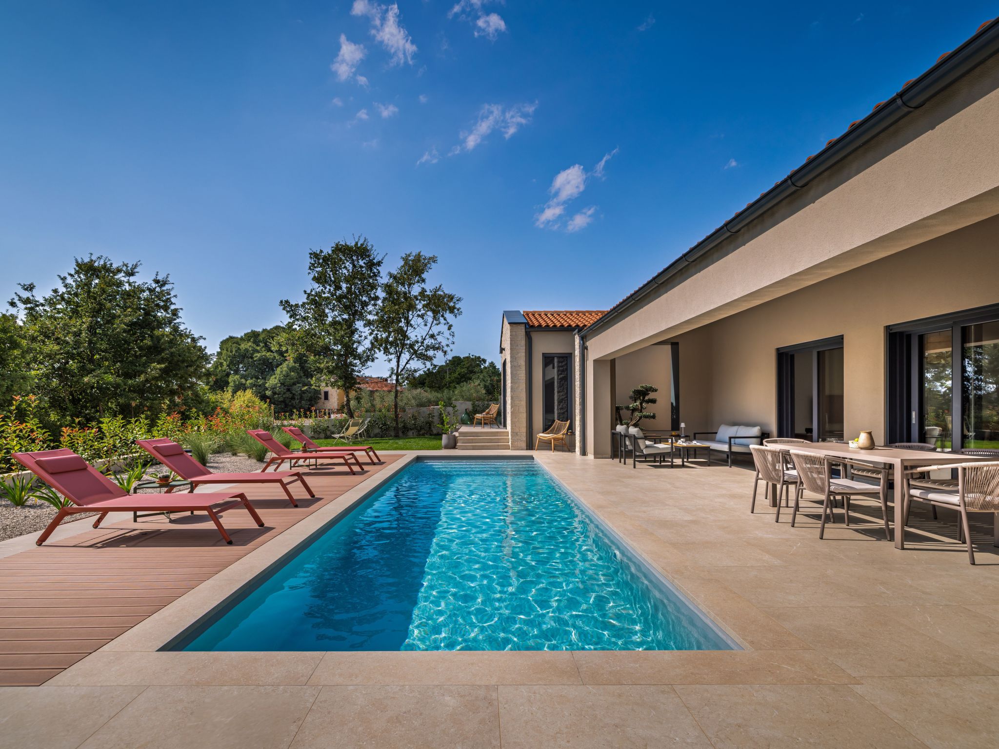 Design Villa Nux für 5 Personen mit beheiztem Pool-Binnen