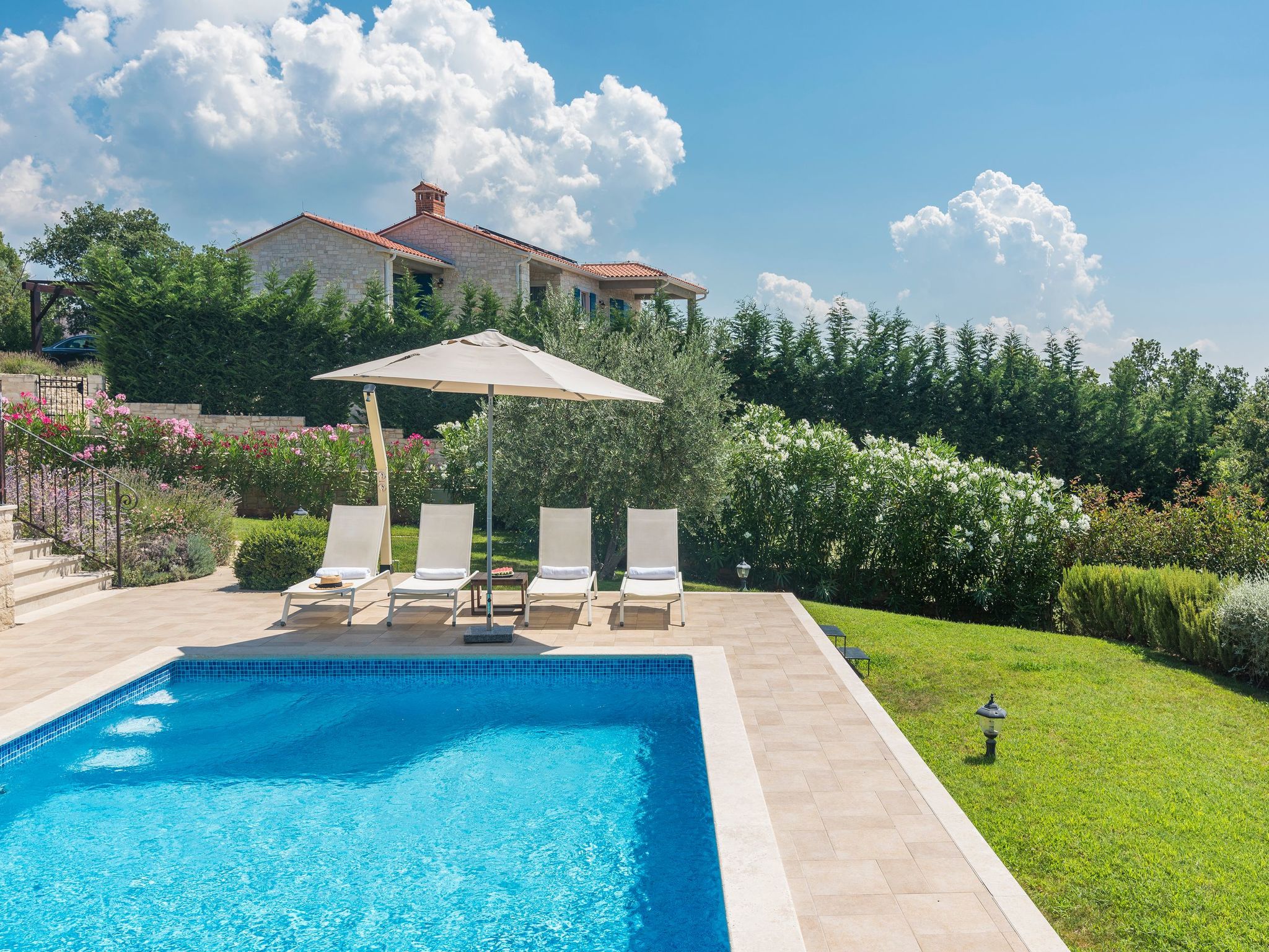 Villa Sterpazzi-Binnen