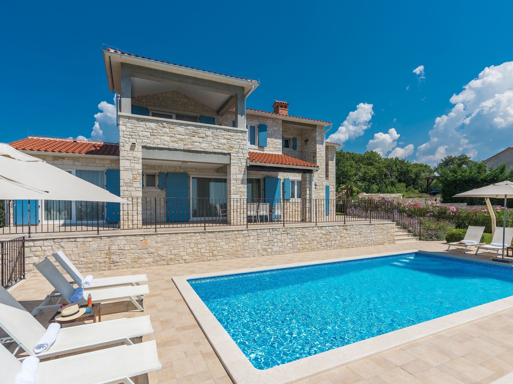 Villa Sterpazzi-Binnen