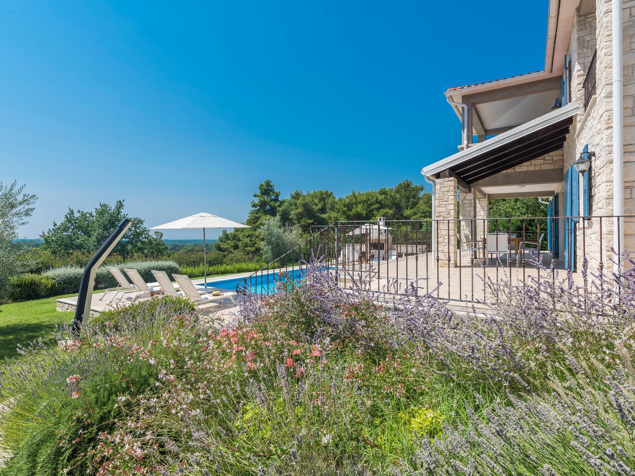 Villa Sterpazzi-Binnen