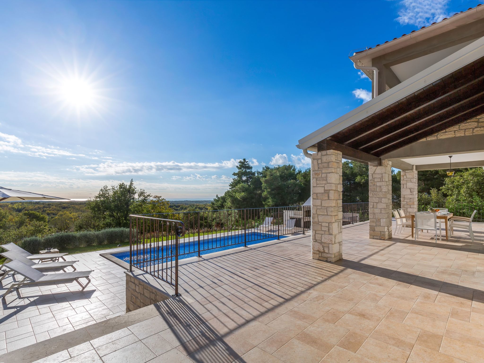 Villa Sterpazzi-Binnen