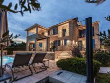 Romantische Villa mit Meerblick, Pool und Jacuzz