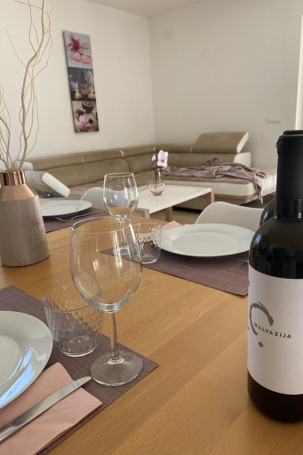 Villa Mali Raj-Image-tags.info