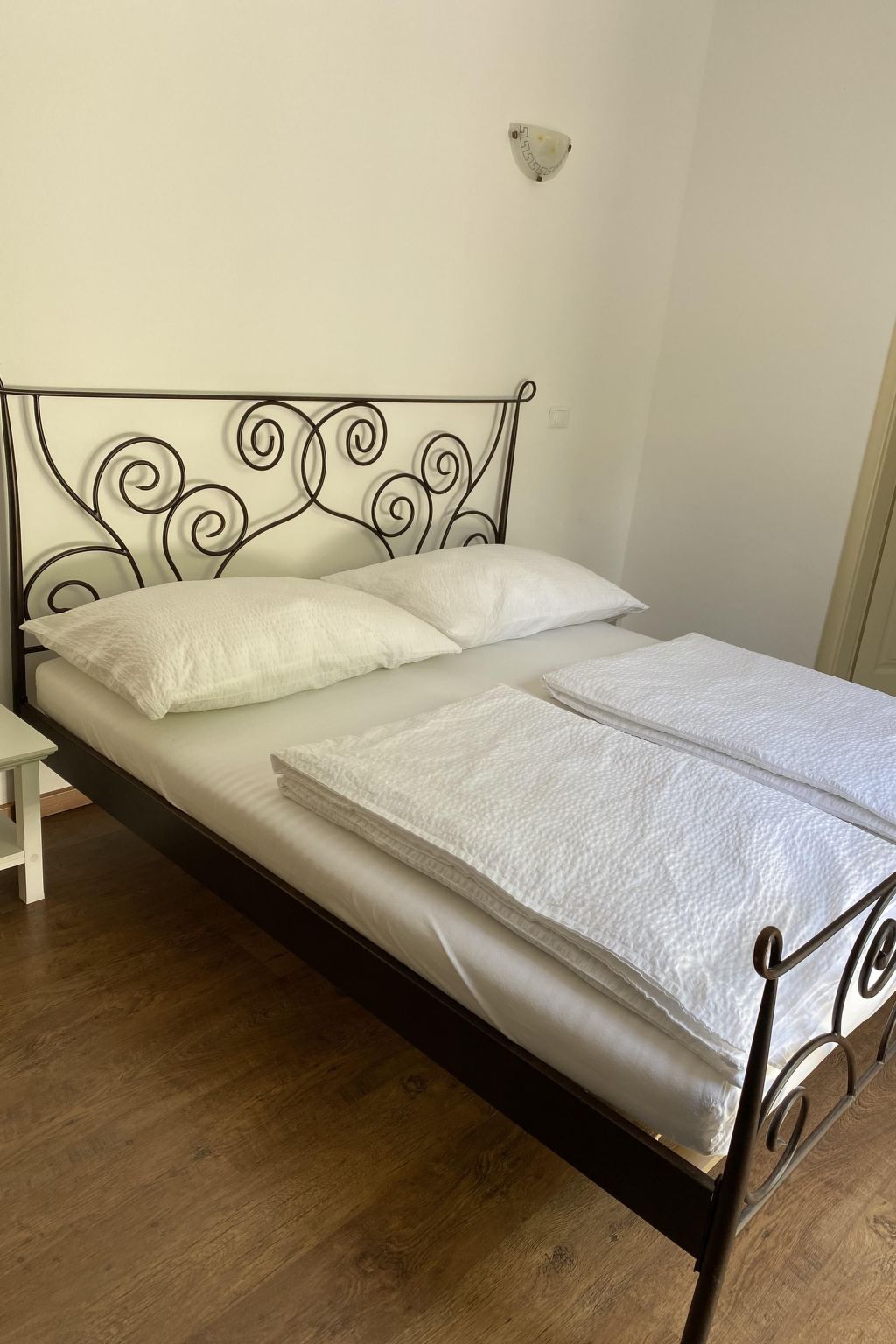 Villa Mali Raj-Image-tags.info