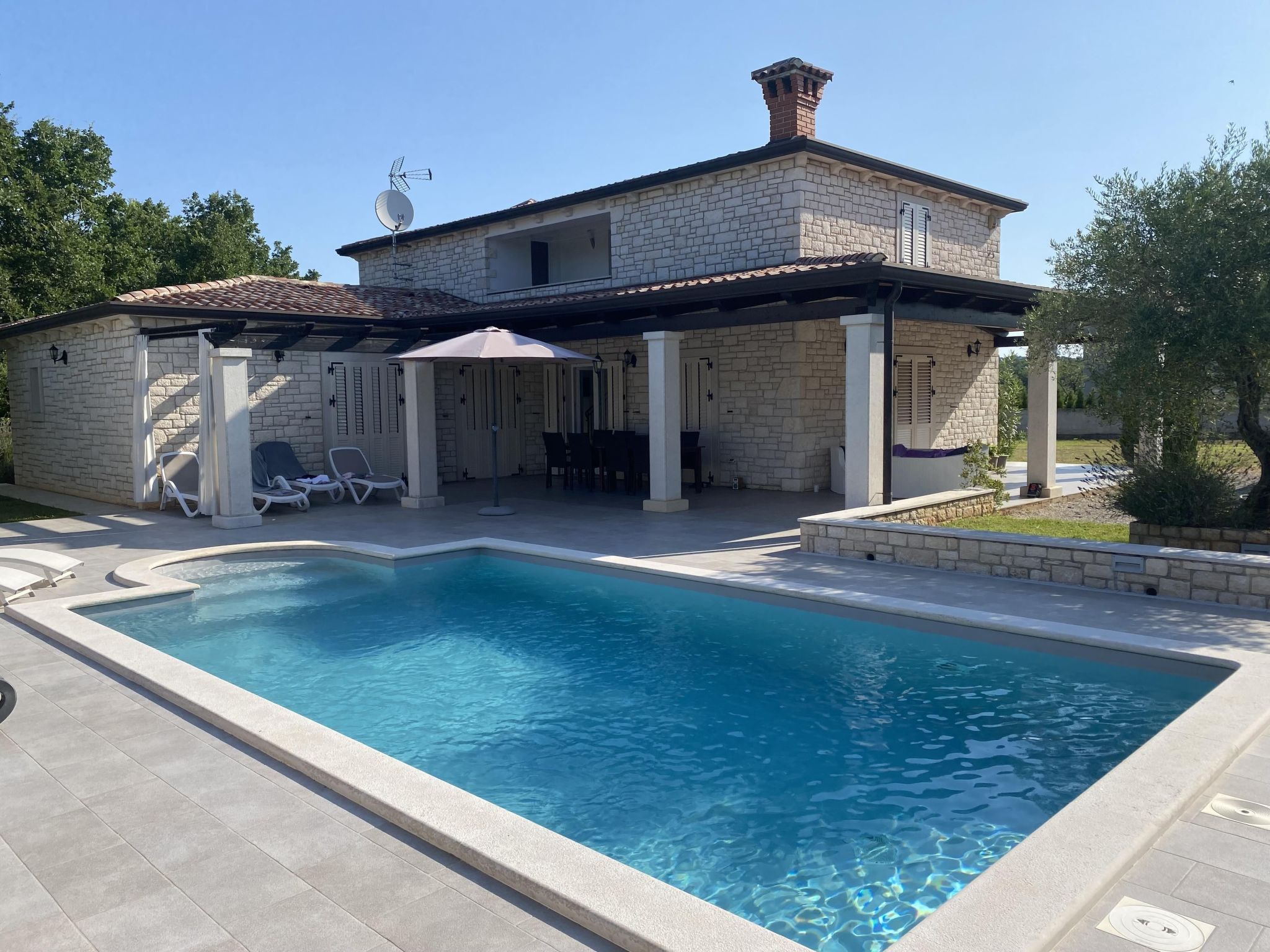 Villa Mali Raj-Image-tags.info