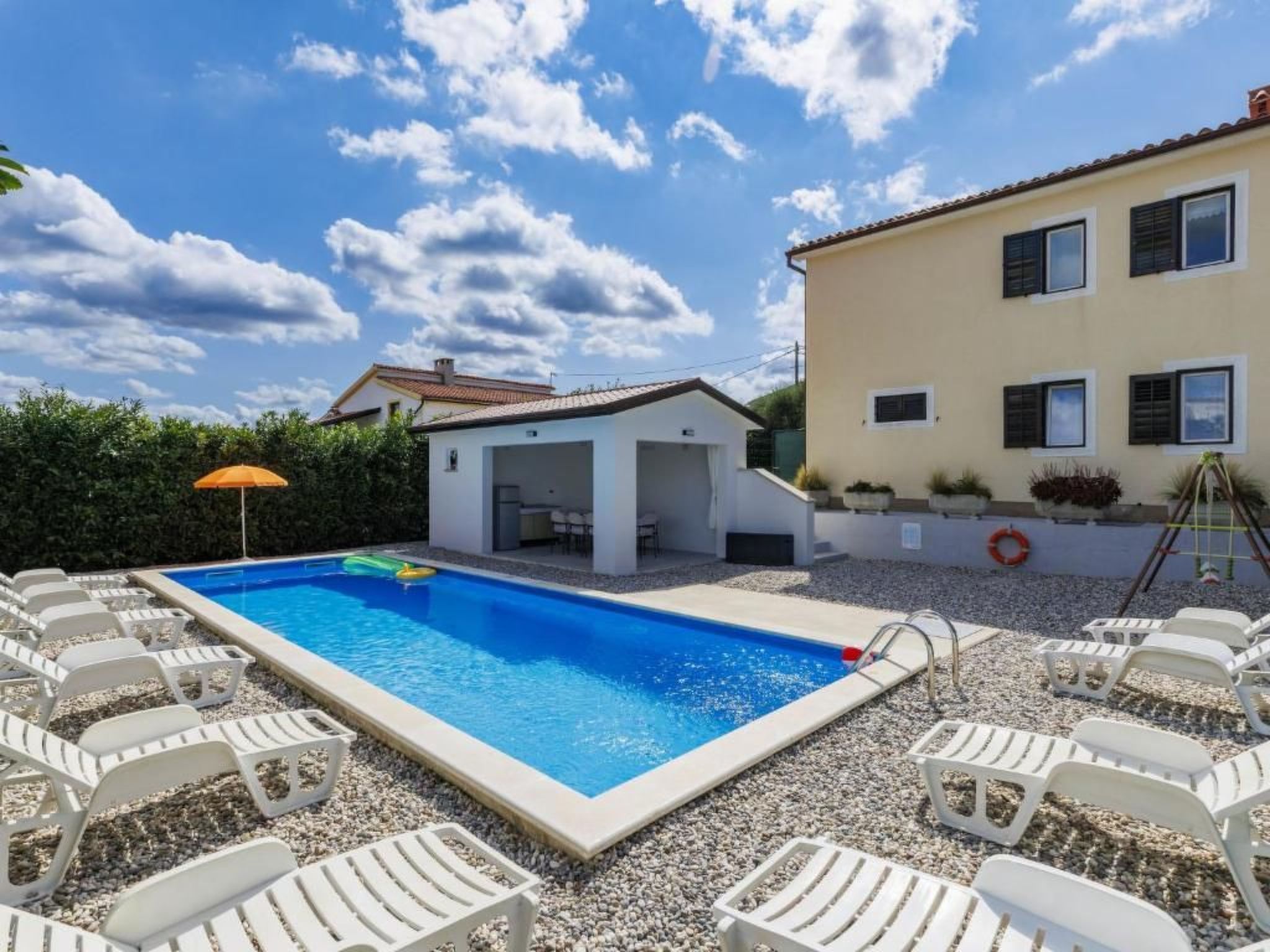 Vakantiehuis met privé zwembad in Fabci (Kroatië) voor 10 personen