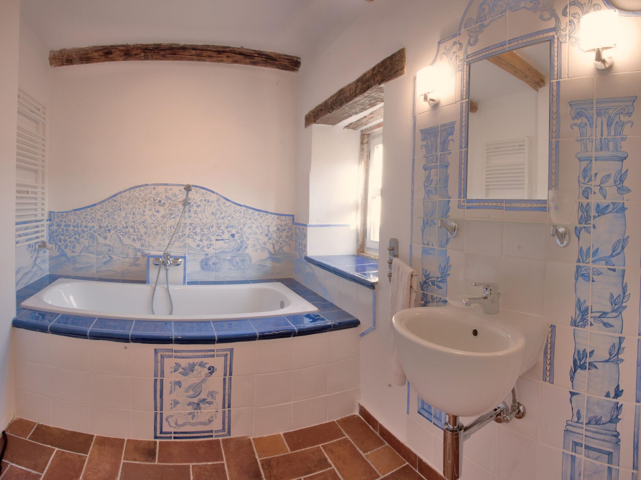 Casa Gaia Grande-Drinnen