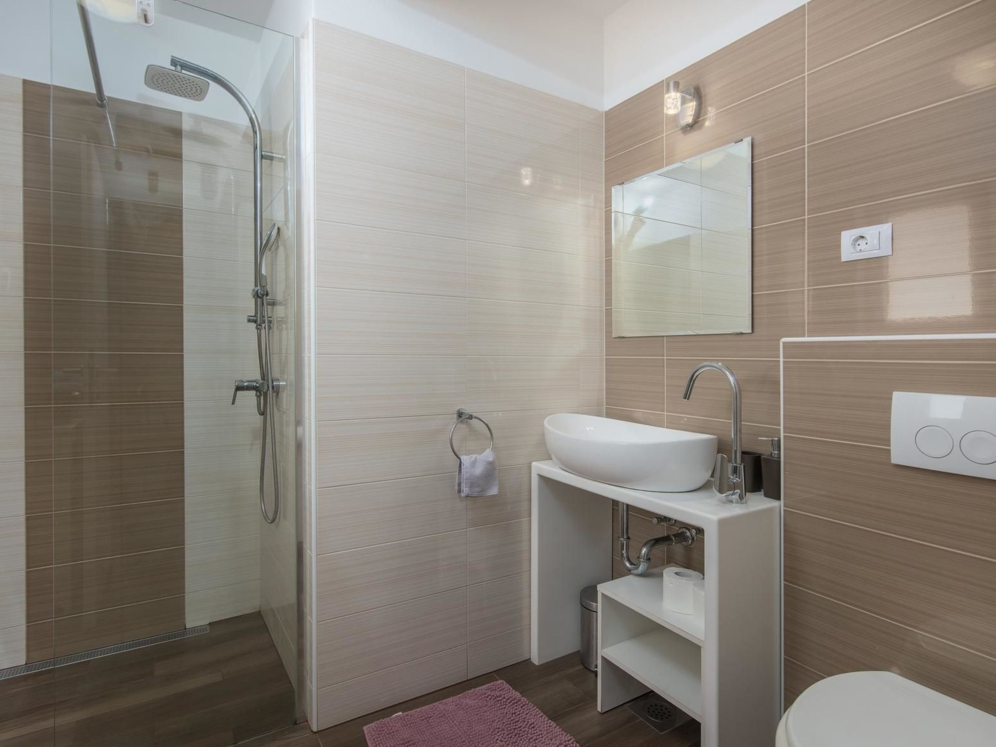 Ferienvilla "Villa Perhat" mit eigenem Pool-Binnen