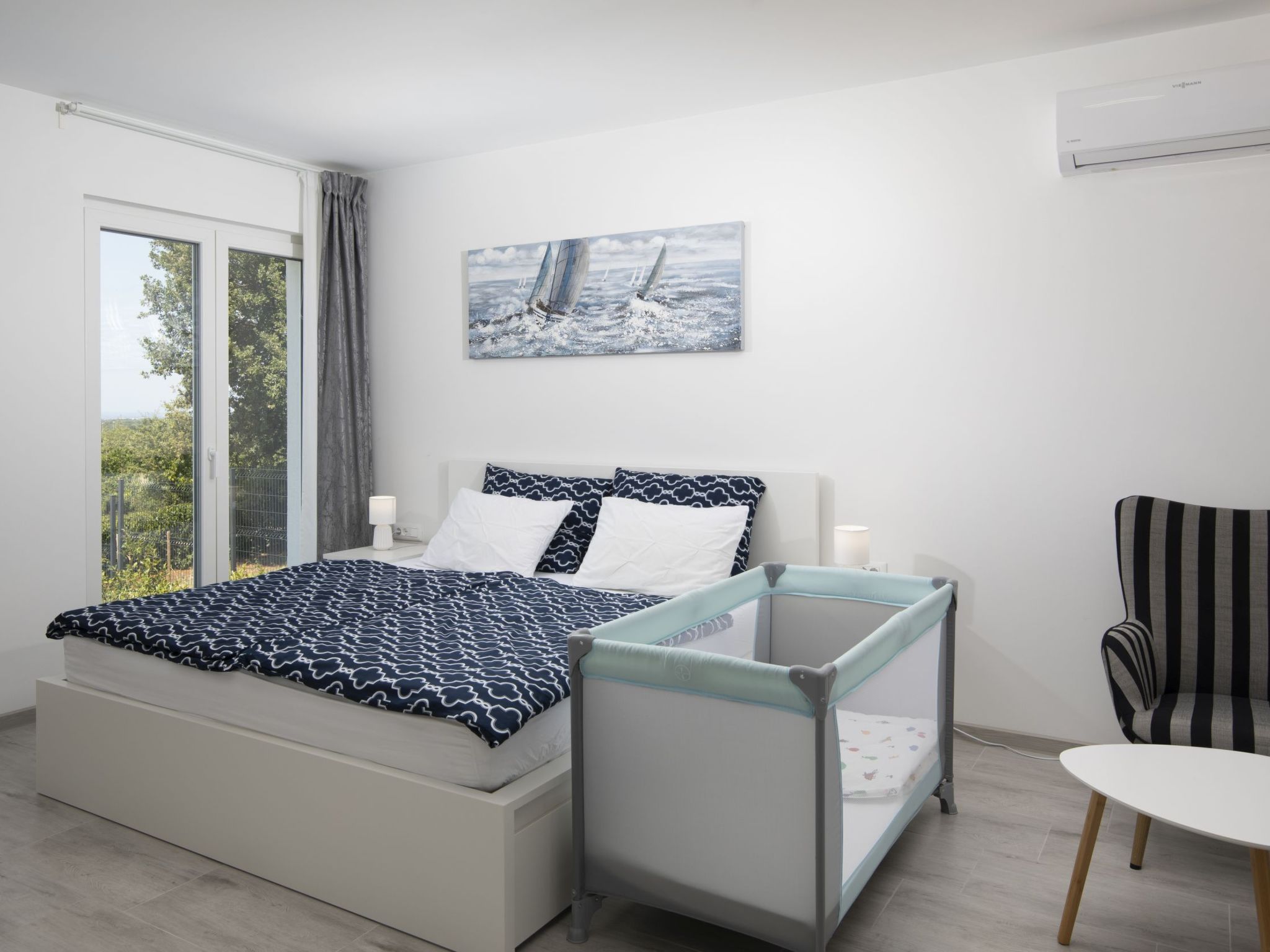 Villa Euphoria mit Pool, Sauna und Whirlpool-Binnen