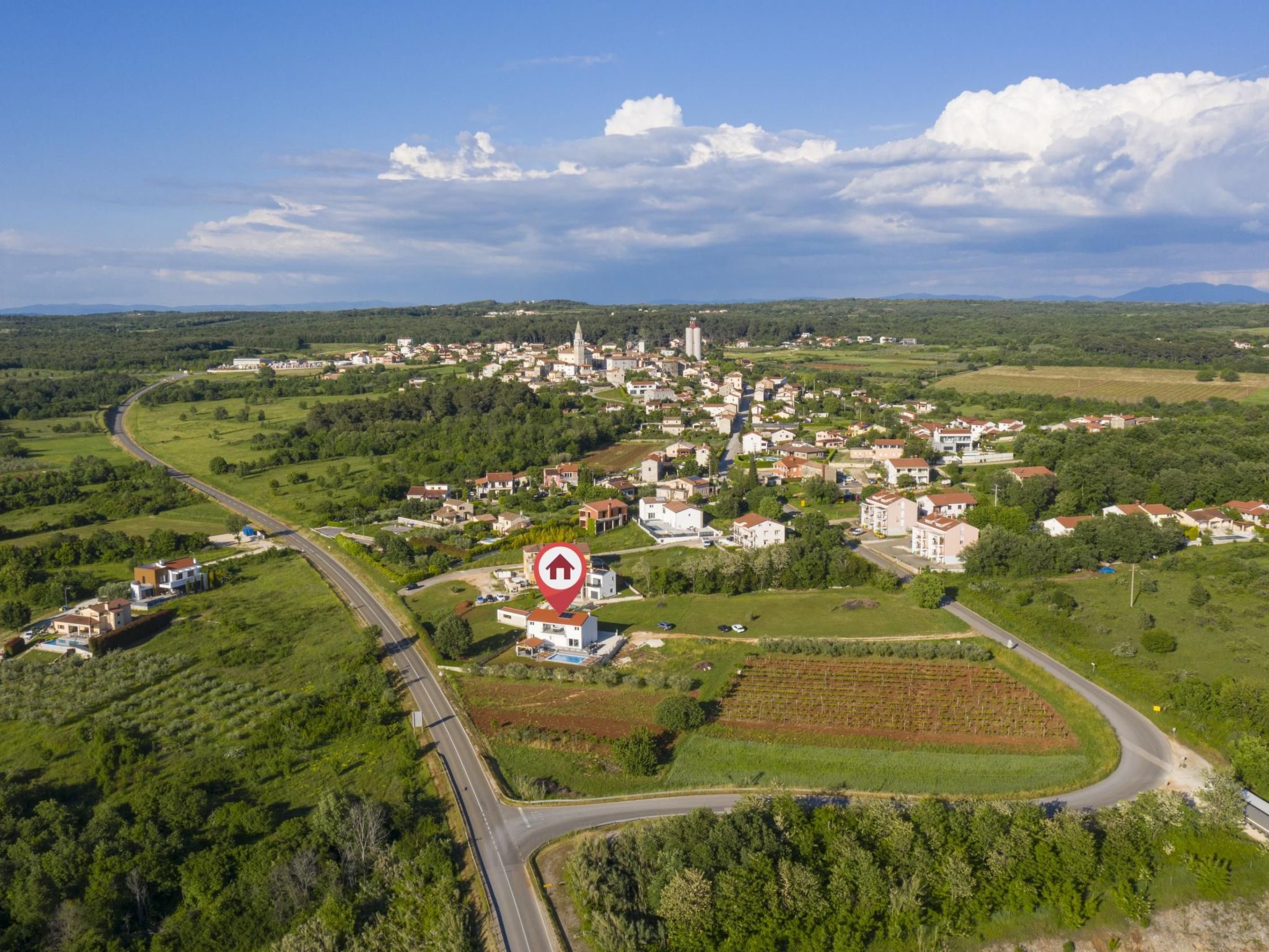 Villa Euphoria mit Pool, Sauna und Whirlpool-Binnen