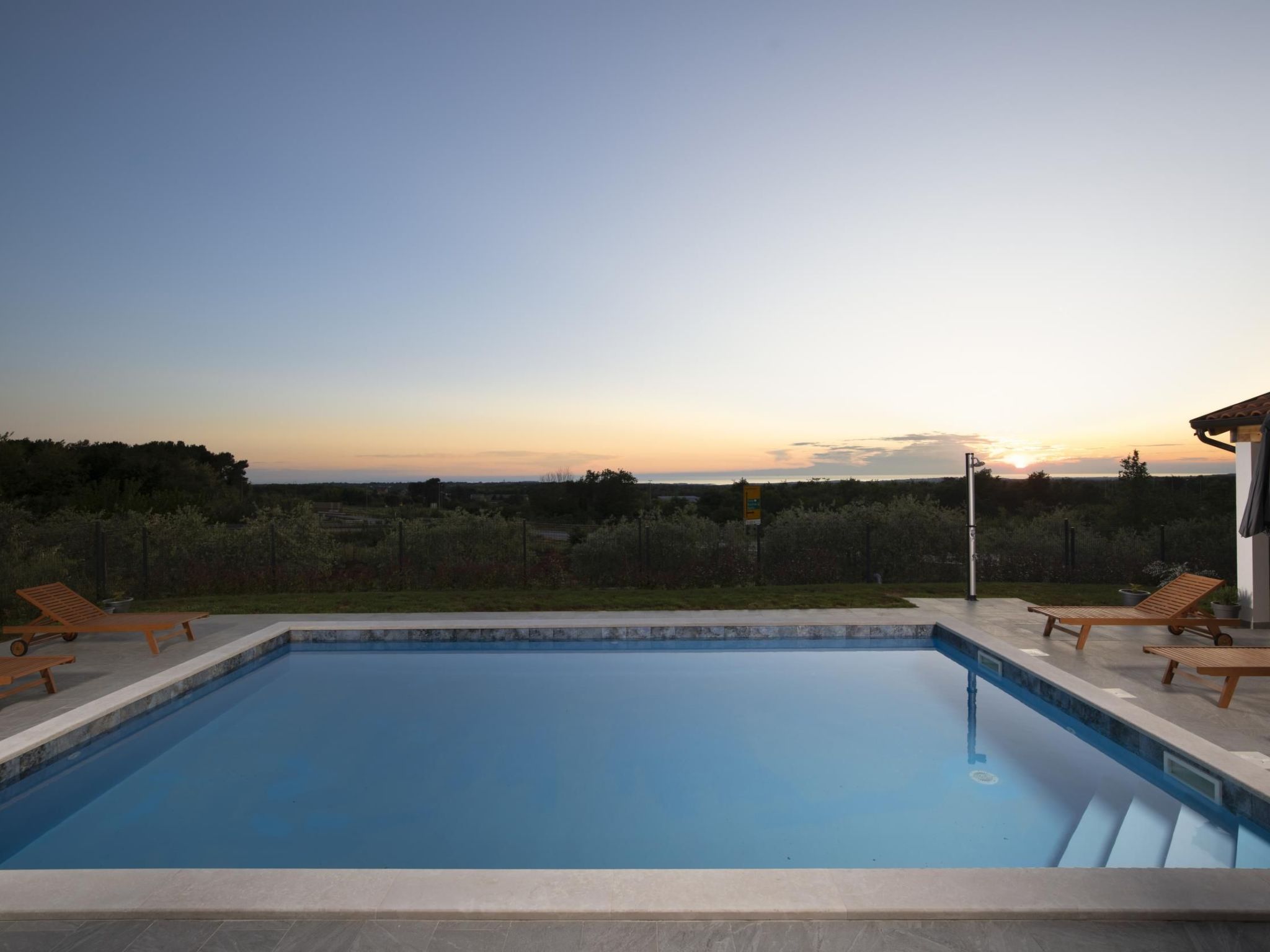 Villa Euphoria mit Pool, Sauna und Whirlpool-Binnen