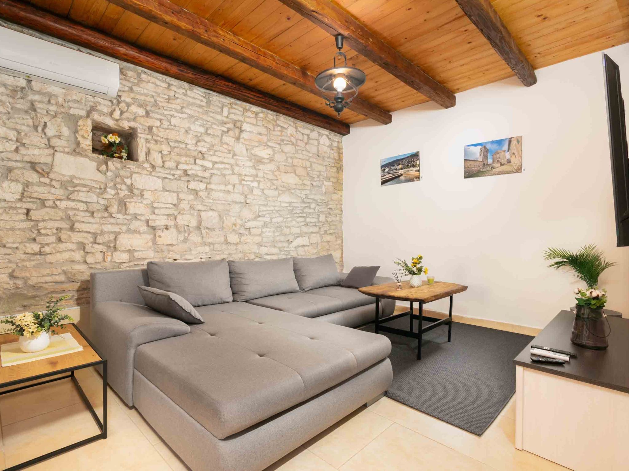 Villa Martin - Rückzugsort auf dem Land mit Pool-Binnen