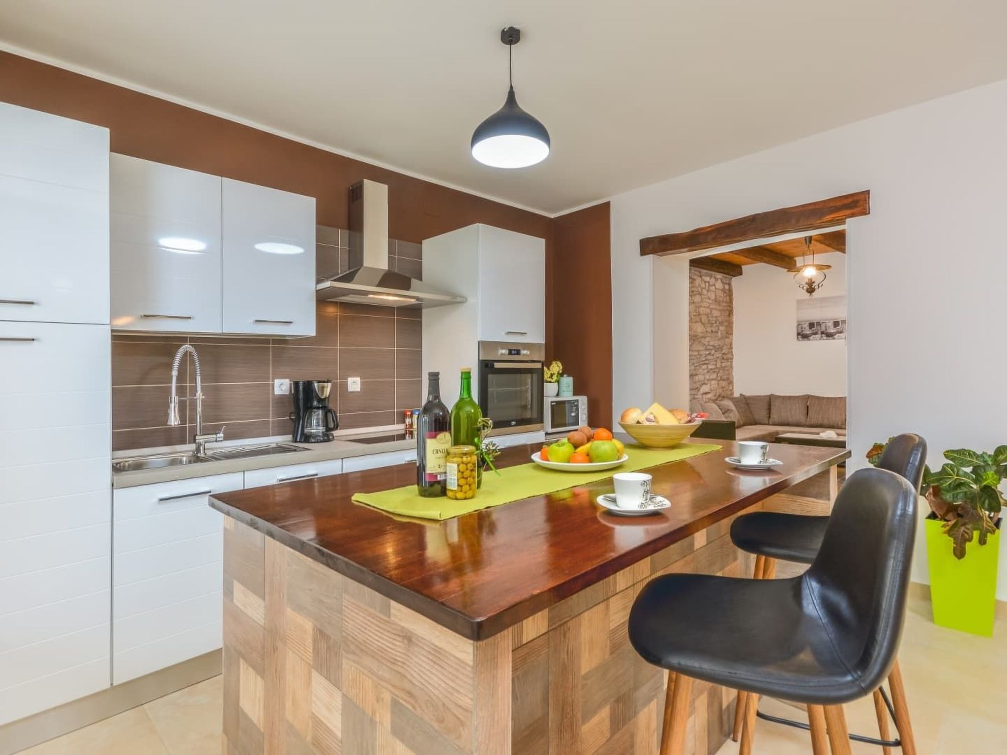 Villa Martin - Rückzugsort auf dem Land mit Pool-Binnen