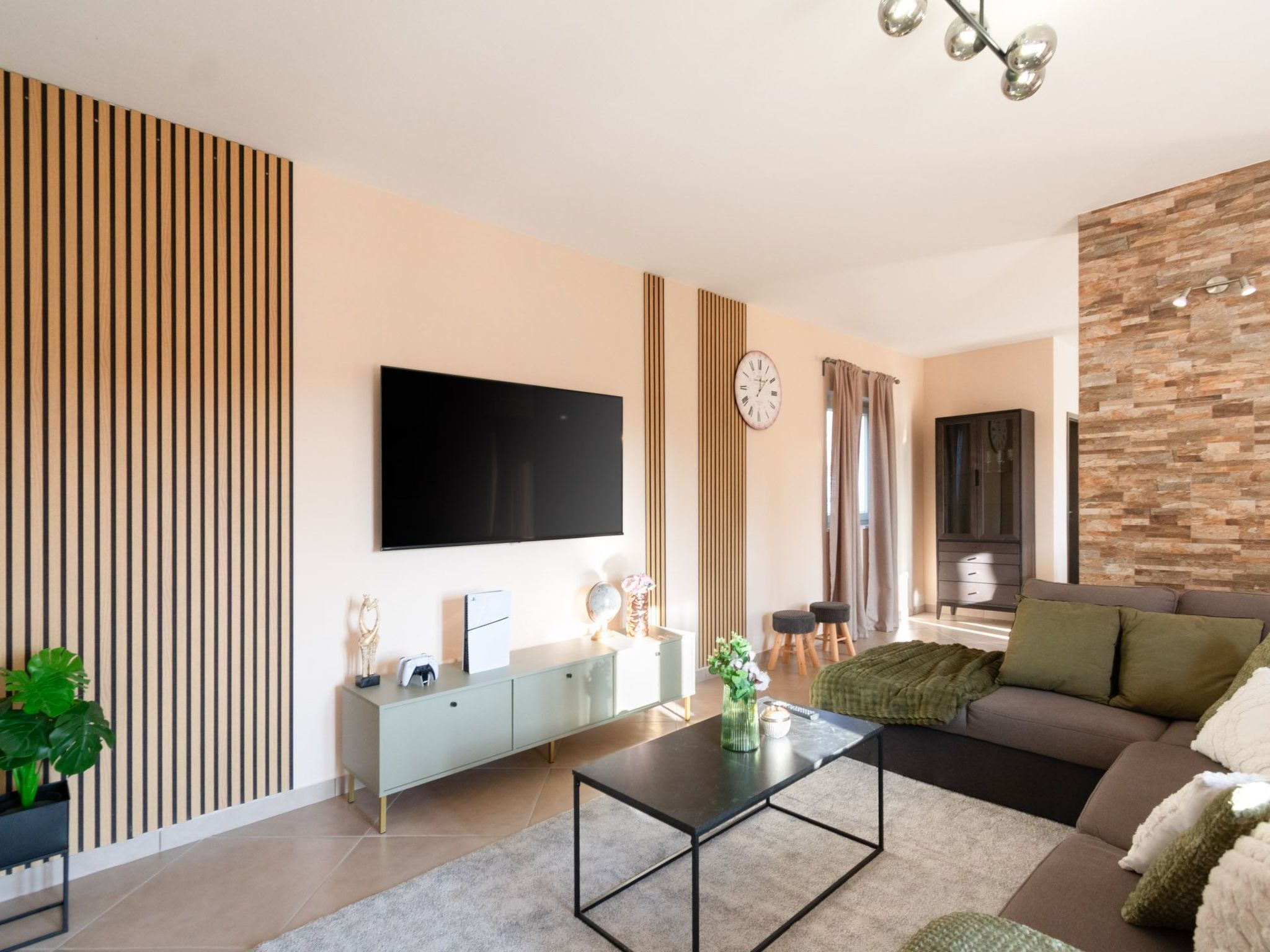 Private Villa mit Panoramablick-Dedans