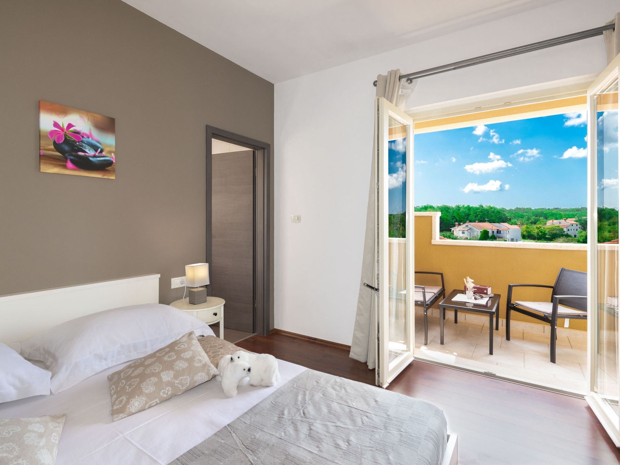 Private Villa mit Panoramablick-Dedans