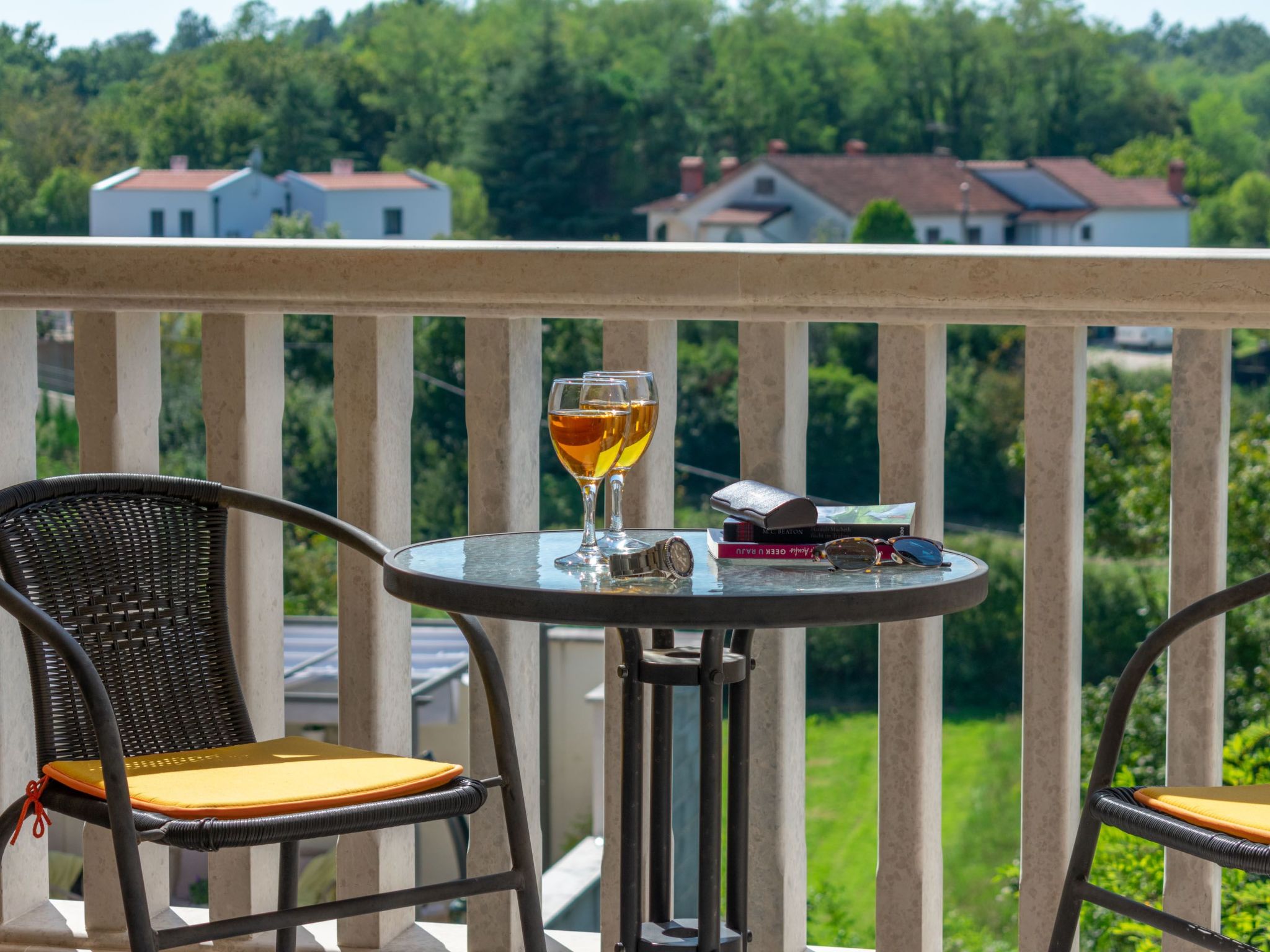 Private Villa mit Panoramablick-Dedans