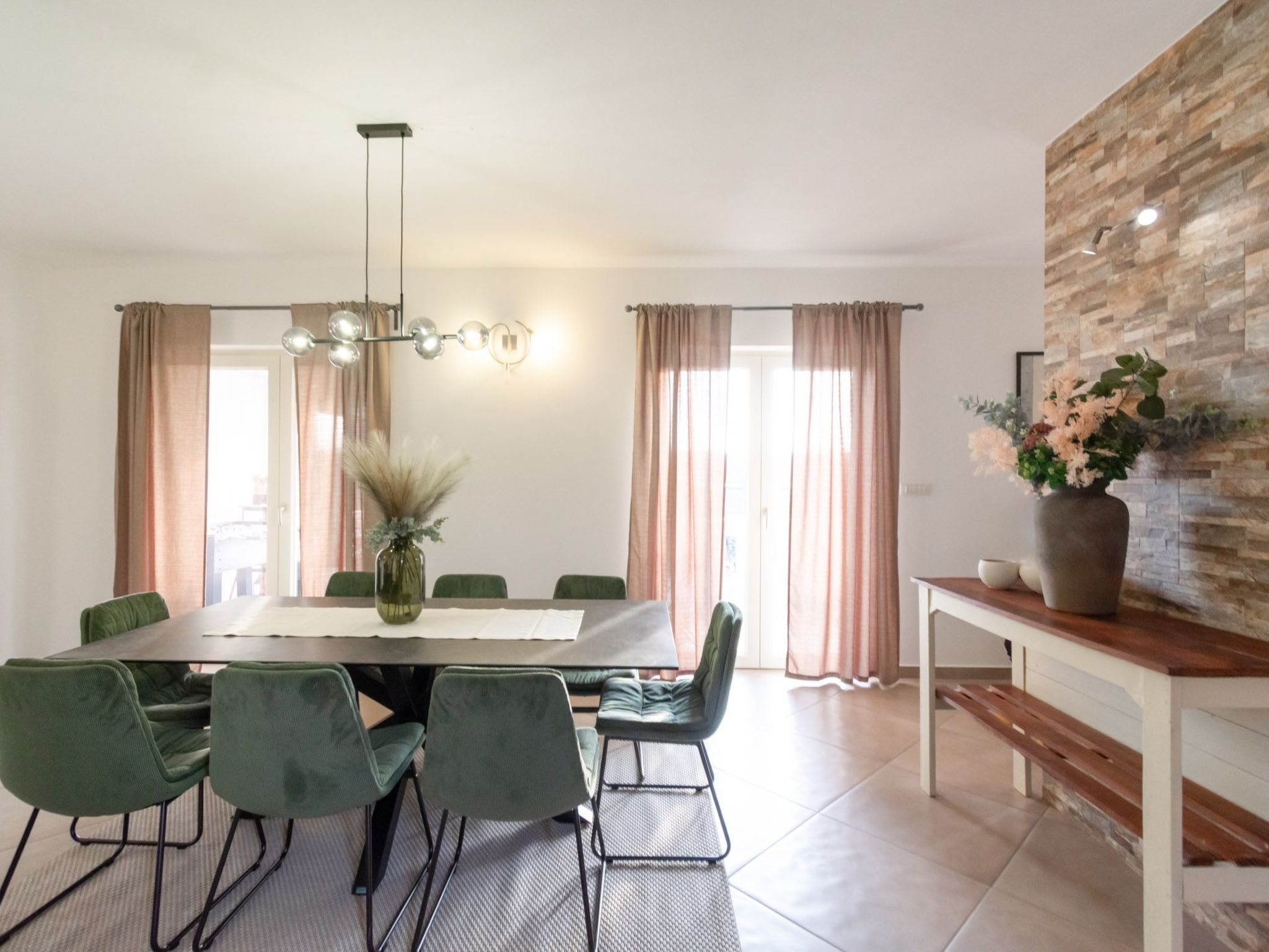 Private Villa mit Panoramablick-Dedans