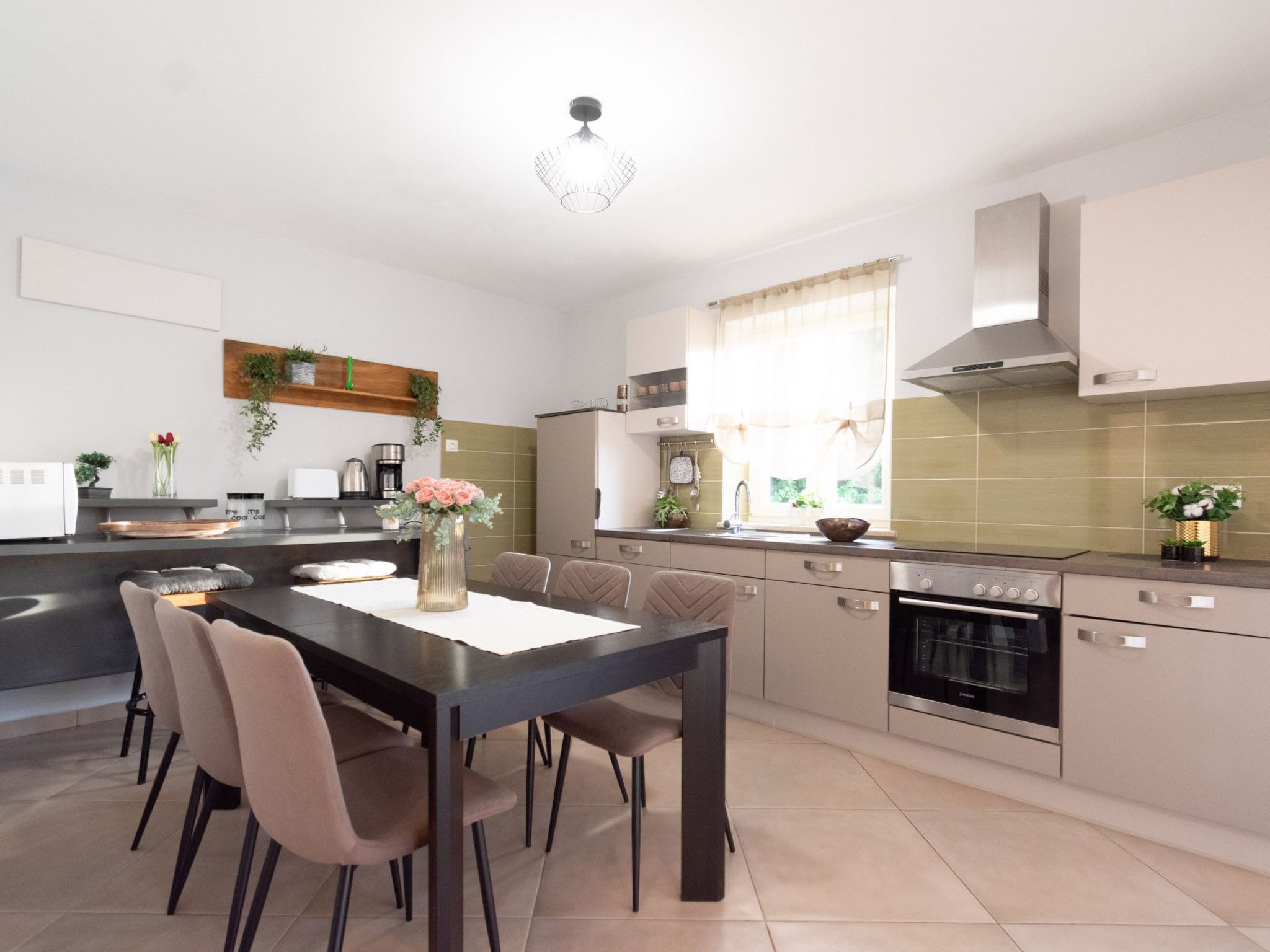 Private Villa mit Panoramablick-Dedans