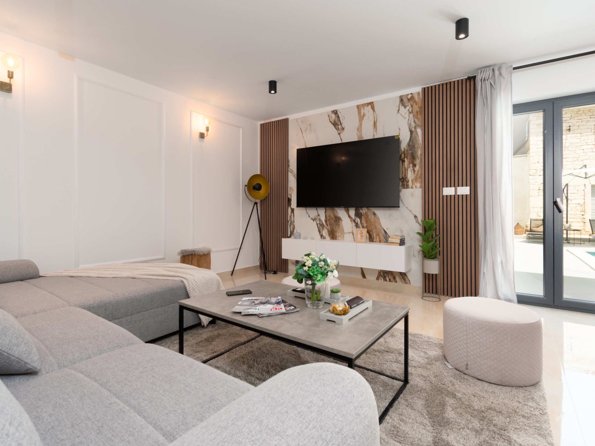 Designer Villa Simone - Modern und Heritage Style-Binnen