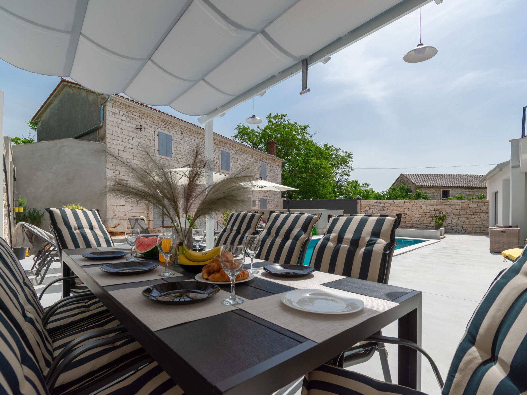 Designer Villa Simone - Modern und Heritage Style-Binnen