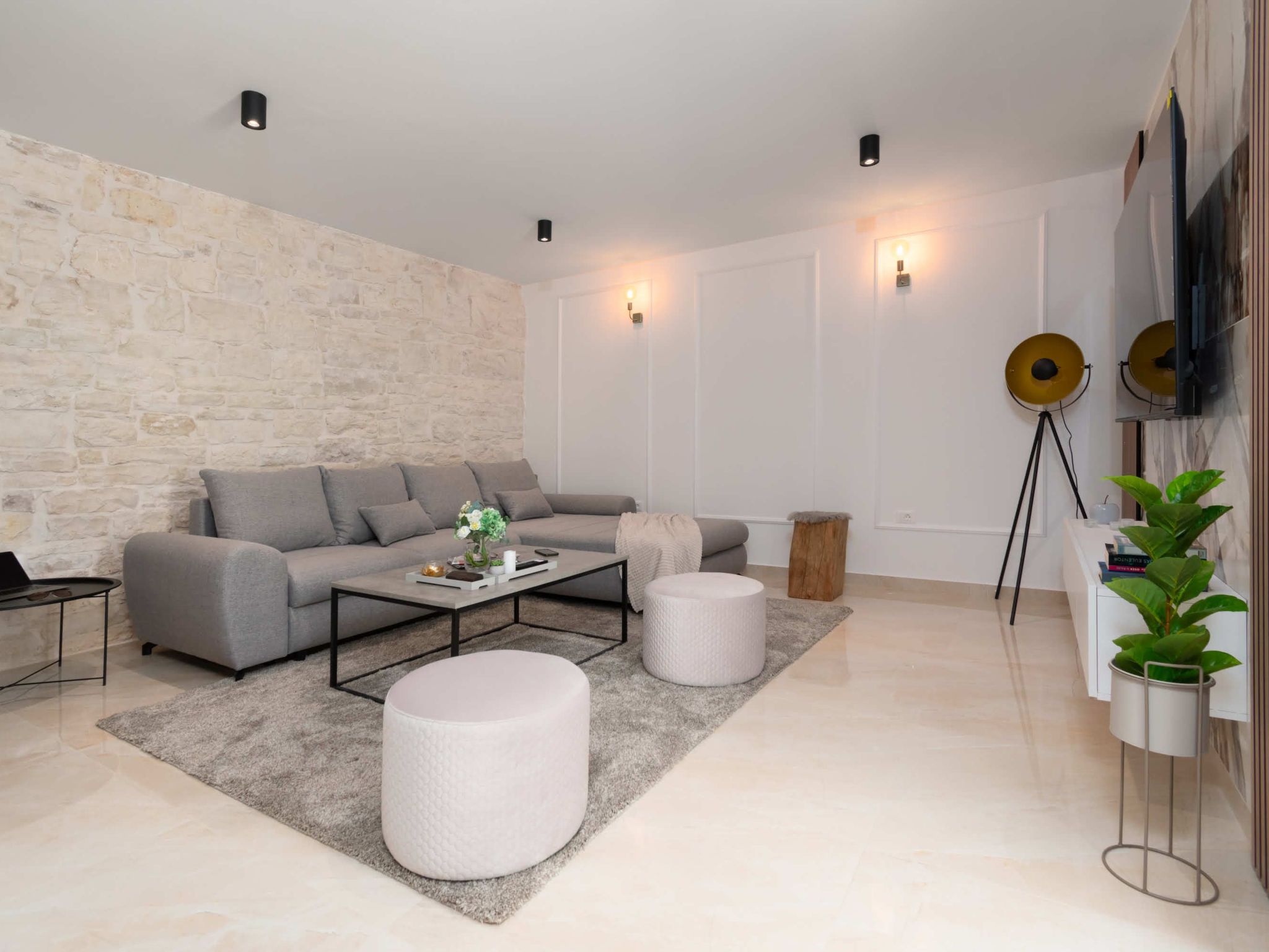 Designer Villa Simone - Modern und Heritage Style-Binnen