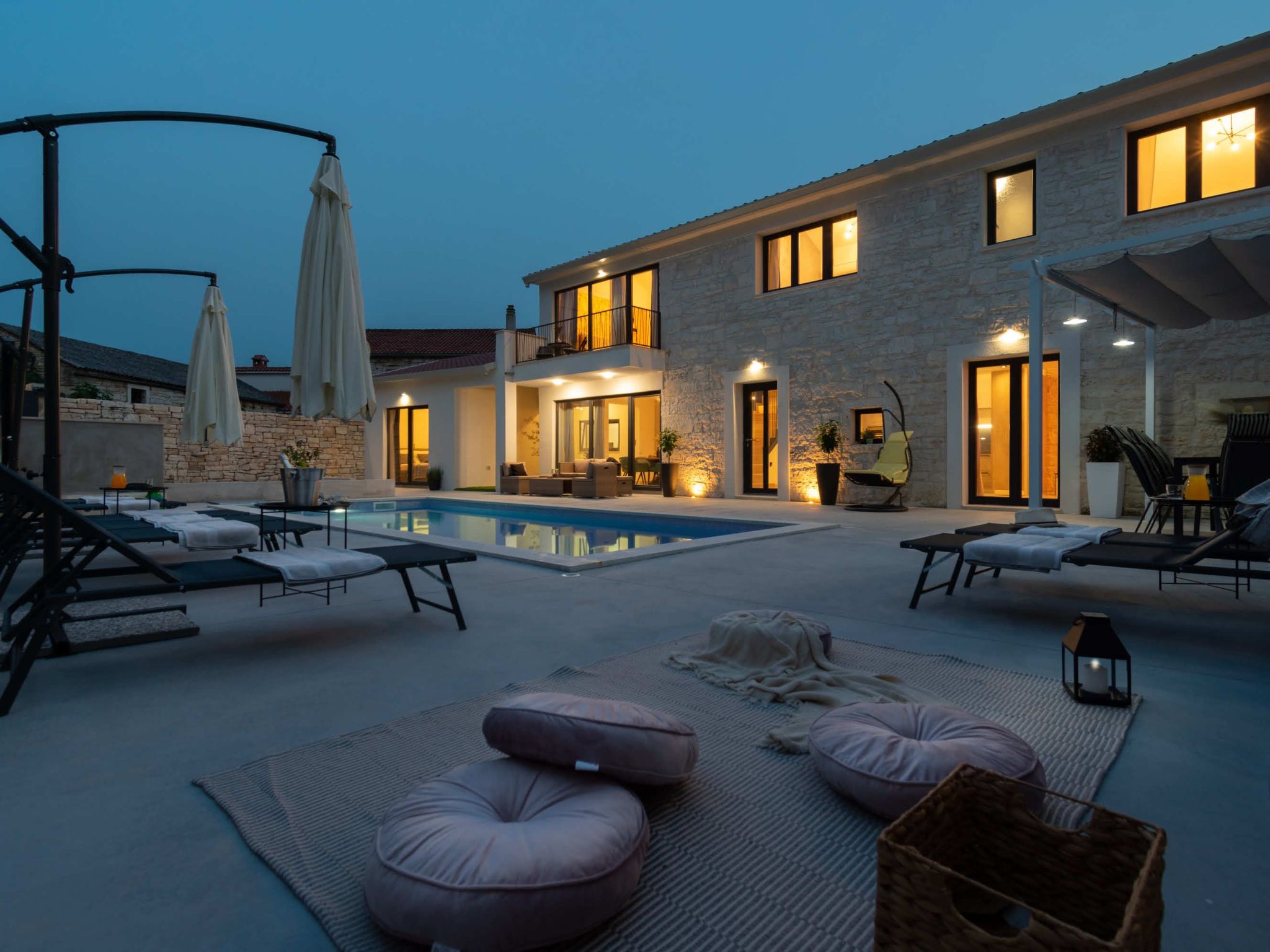 Designer Villa Simone - Modern und Heritage Style-Binnen