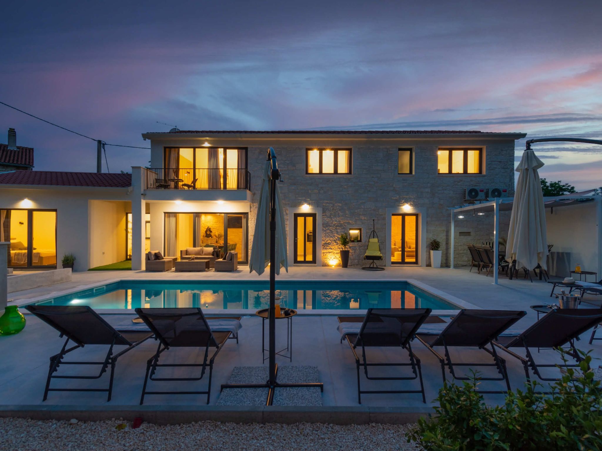 Designer Villa Simone - Modern und Heritage Style-Binnen