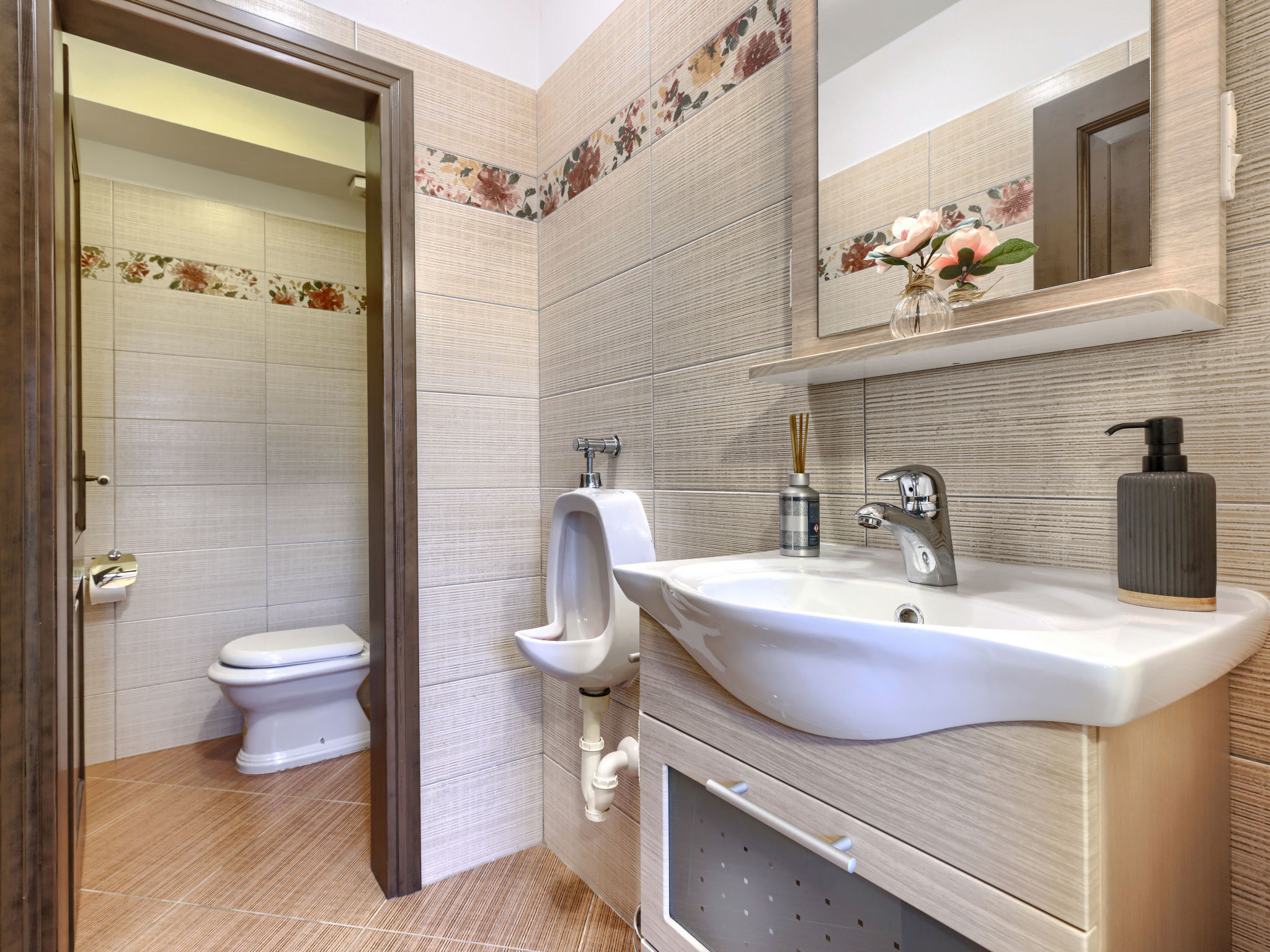 Villa Christina-Inside