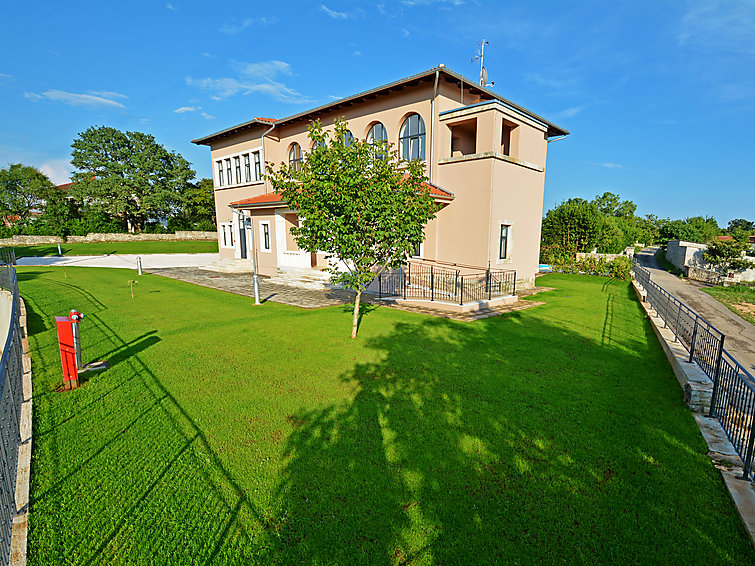 Photo of Old School House