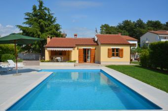 Get 1 schlafzimmer strand haus mieten Free