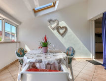 Knus appartement Nino nabij Poreč met verwarmd zwembad en tuin - thumbnail 4