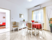 Appartement Jenny: Fijne vakantie dichtbij zee en Poreč - thumbnail 3
