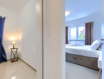 House image small