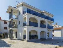 House image small