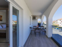 House image small
