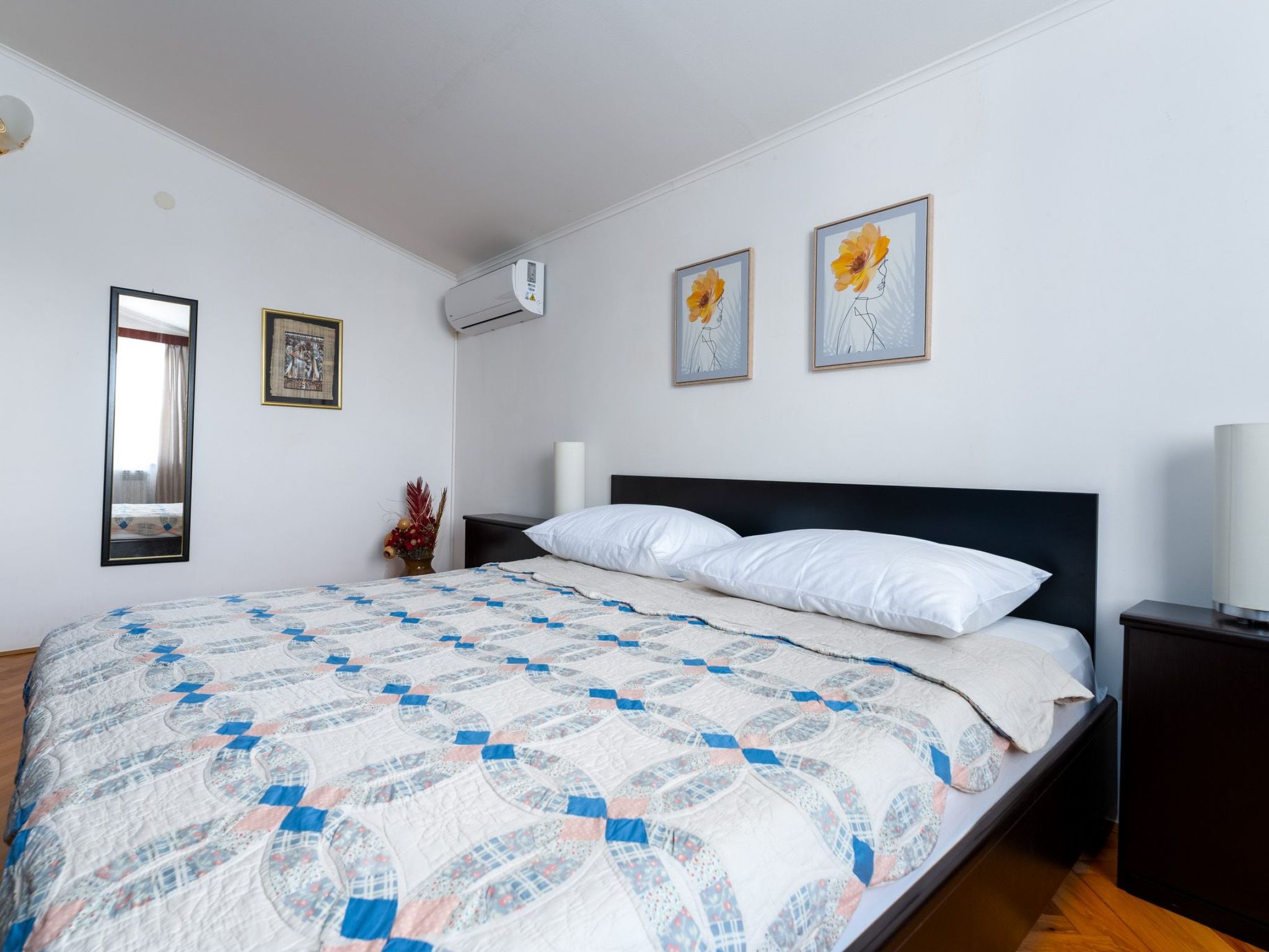 Mit Pool, großer Garten-Image-tags.info