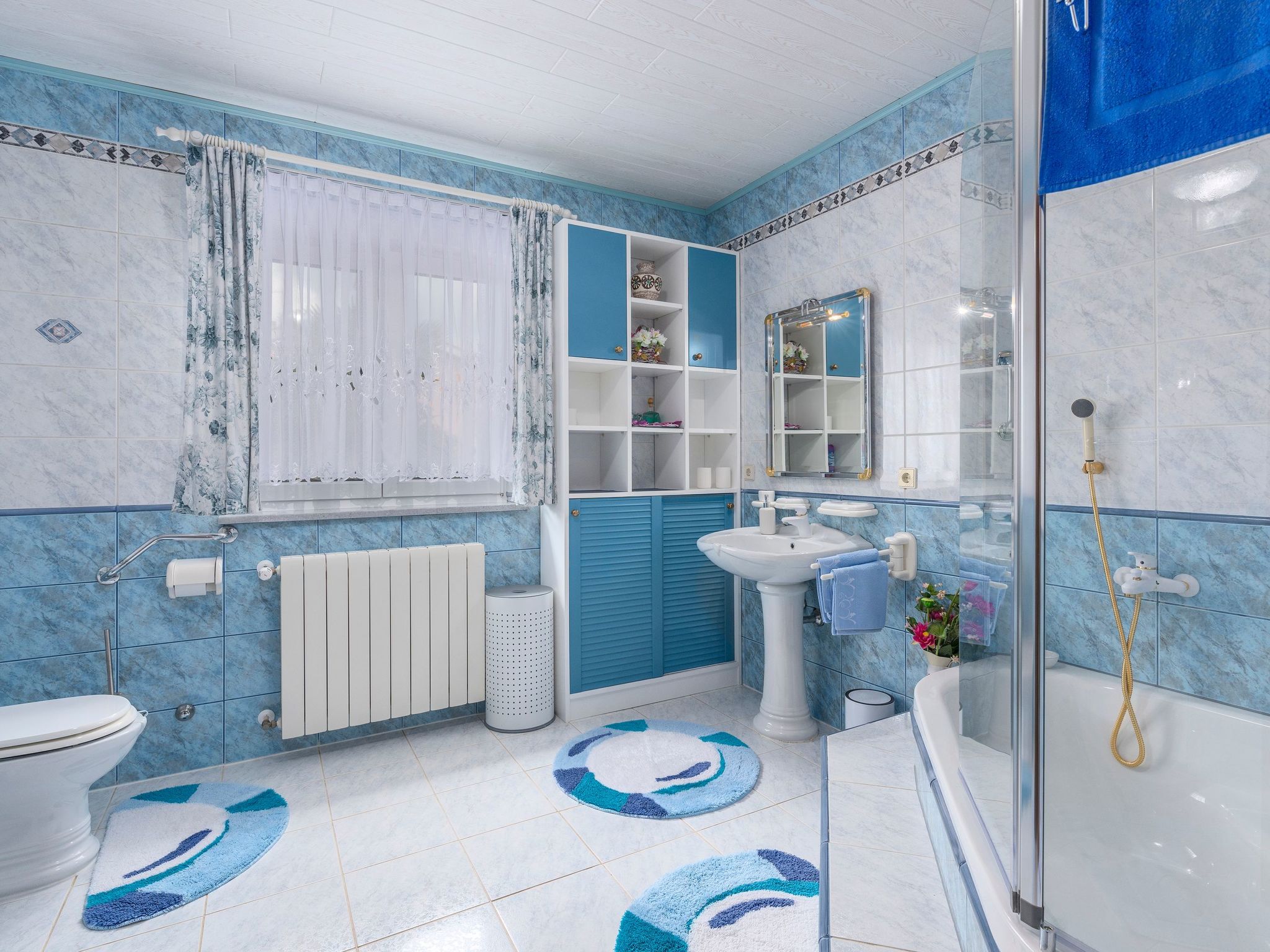 Charmante Familienvilla, in der Hunde willkommen sind-Binnen